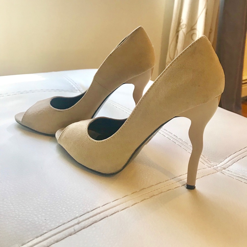 Athena high heel open toe pumps Sz6